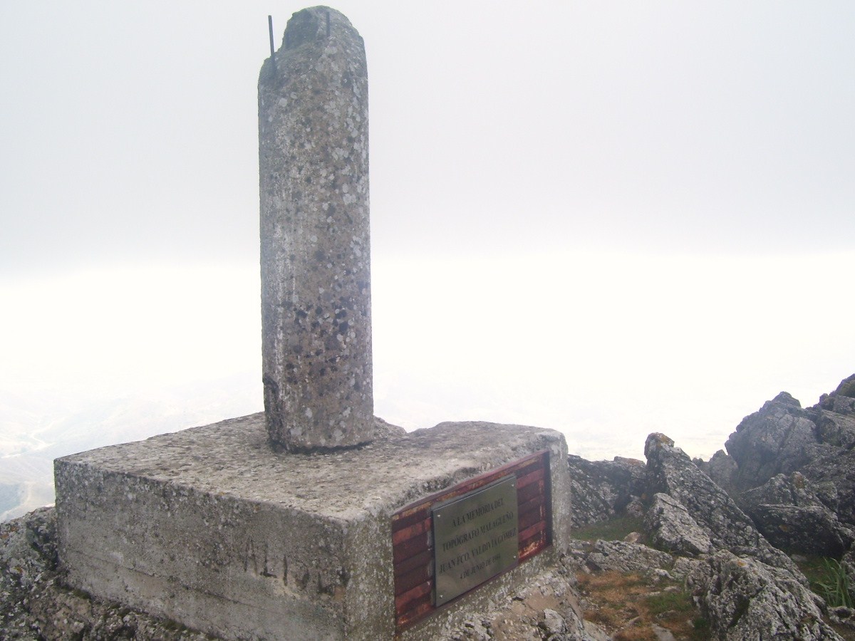 Fiemte: Senderismo y vida
